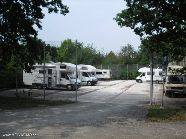  Husbil parkering Moehnesee-Gnne