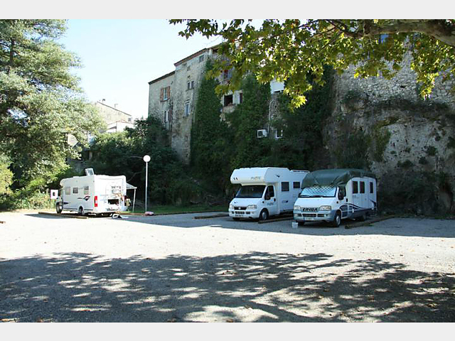  Pitch Saint-Paul-ls-Durance - parking area for 5 Mobile