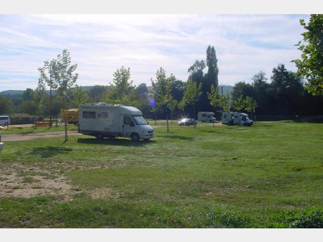  Parkeerplaats op de Dordogne