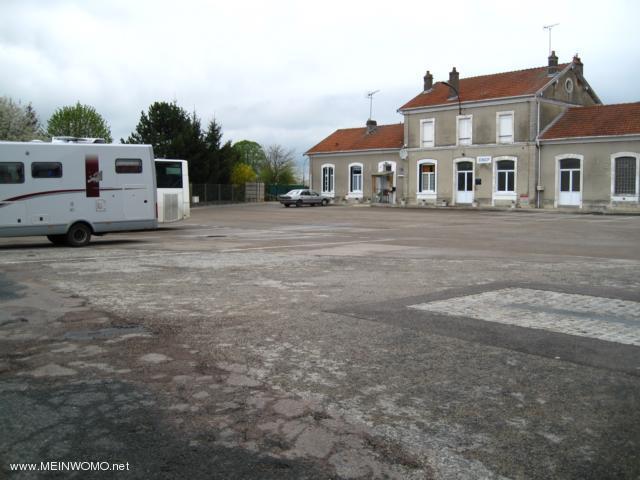  Brienne-le-Chateau, parking space on the station forecourt. 