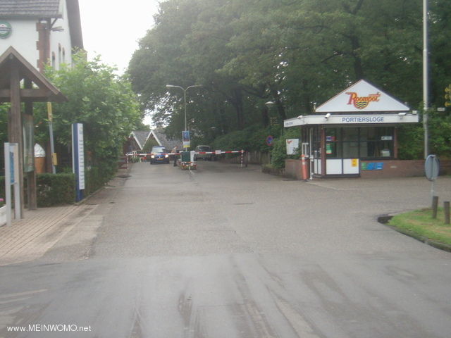  Entrance to Roompot Park