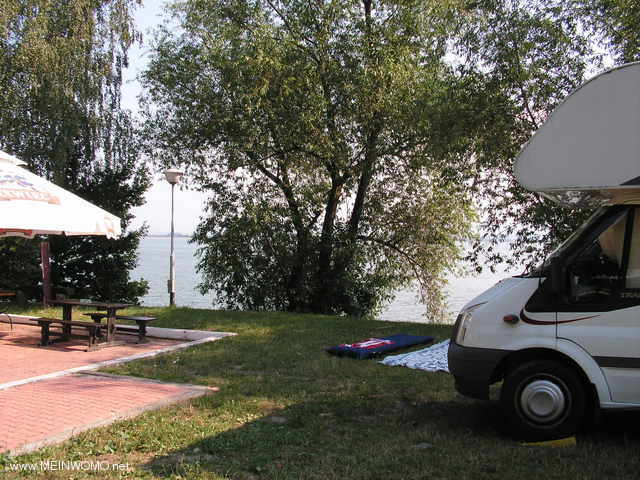  Camping at the lake otmuchow