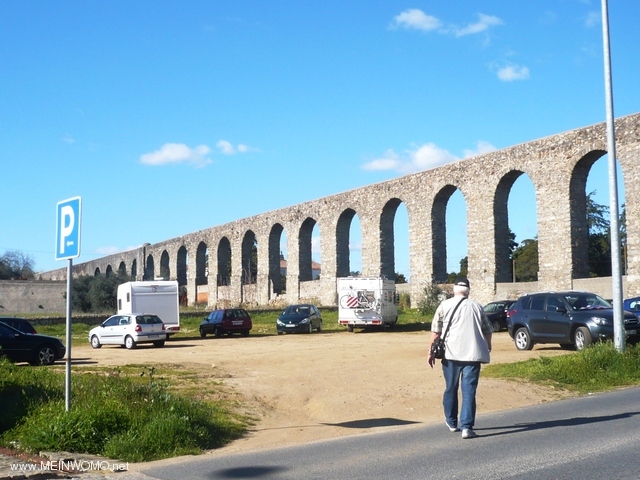  Parkeren bij Aquaduct