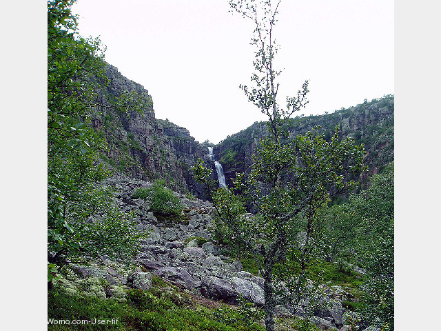  Sweden, Srna. Waterfalls Fulufjllens