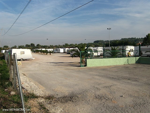  Pas Chiva, entre de la zone de stationnement (Octobre 2010)